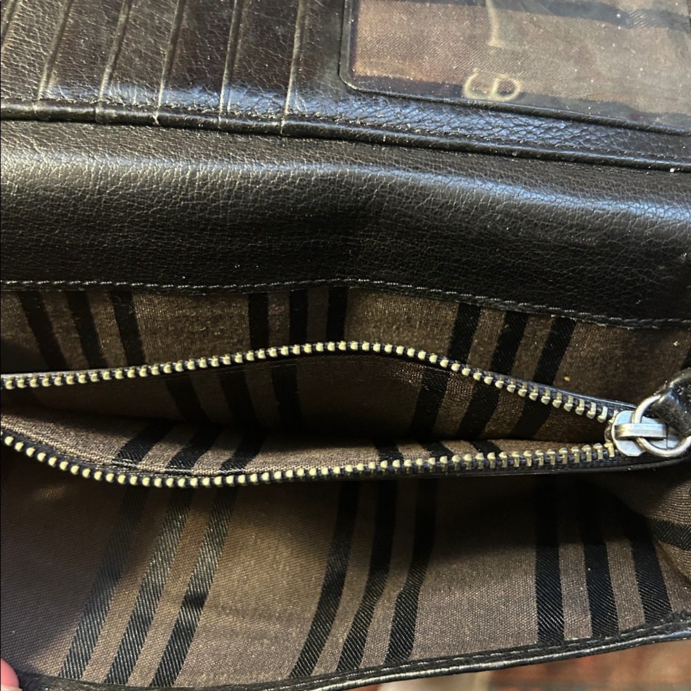Frye wallet - Picture 5 of 6